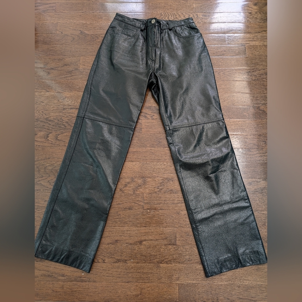 Danier Black Leather High Rise Straight Leg Pants Fits Modern Size 6 - Picture 2 of 8